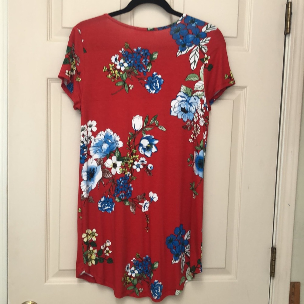 Top - Picture 4 of 4